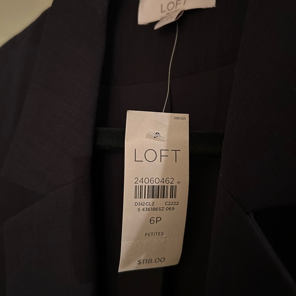 Loft Blazer Adjustable sleeves - Picture 4 of 4